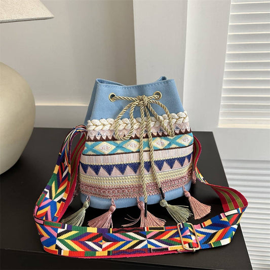 RETRO EMBROIDERED TASSEL SHOULDER BAG_CWAB1689