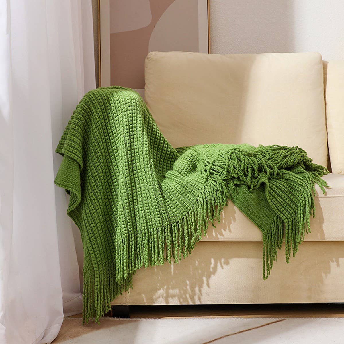 KNITTED SOFT BLANKET WITH TASSELS
