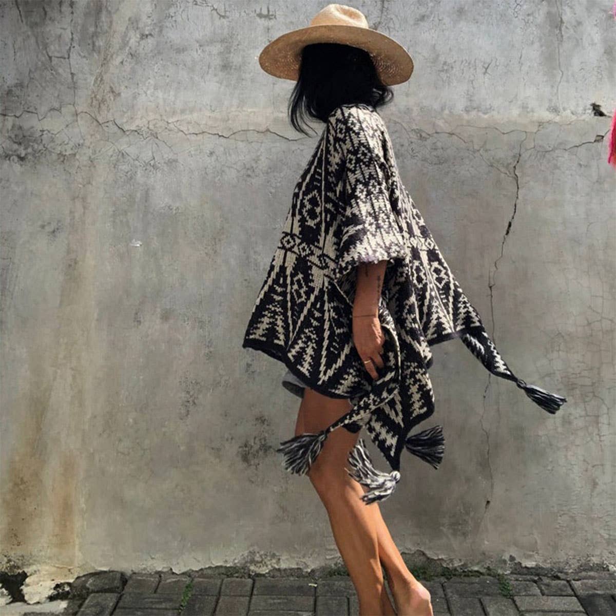 PULLOVER KNITTED CAPE SHAWL BAT PRINT TASSEL SHAWL_CWASC1539