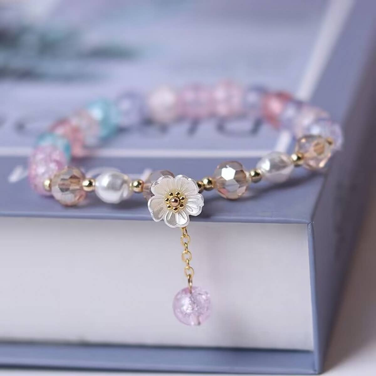 SIMPLE AND EXQUISITE IMITATION CRYSTAL BRACELET