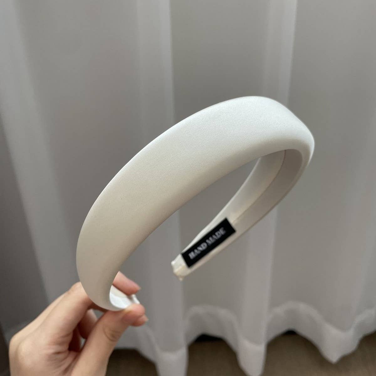 RETRO HIGH-END PURE COLOR SIMPLE HEADBAND_CWAHA2851