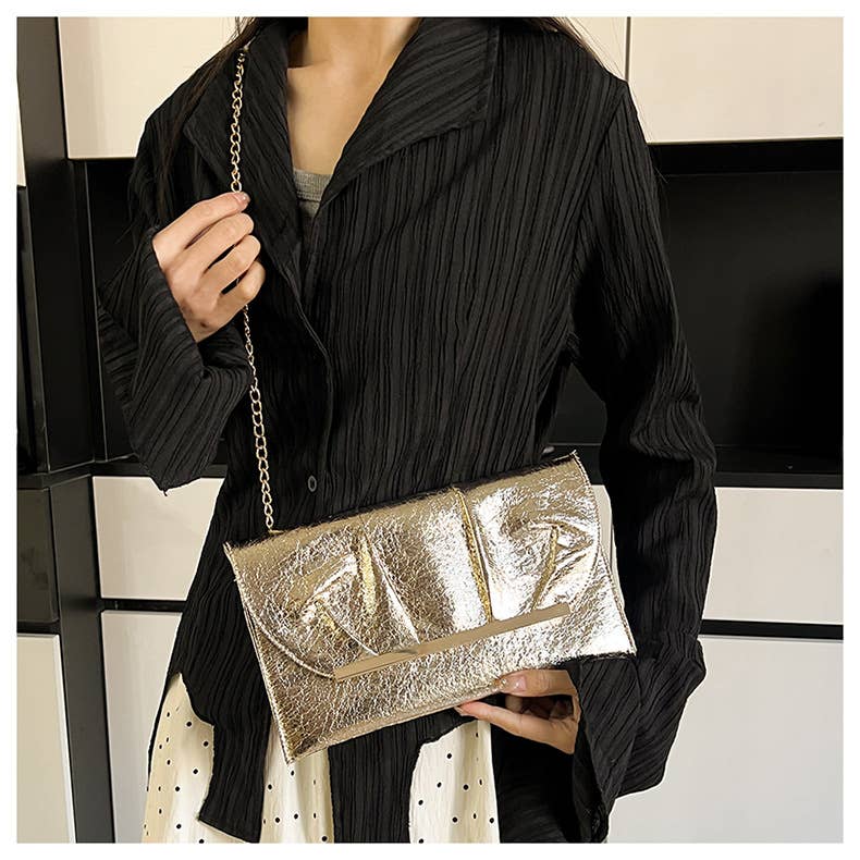 Fashionable pleated chain envelope bag