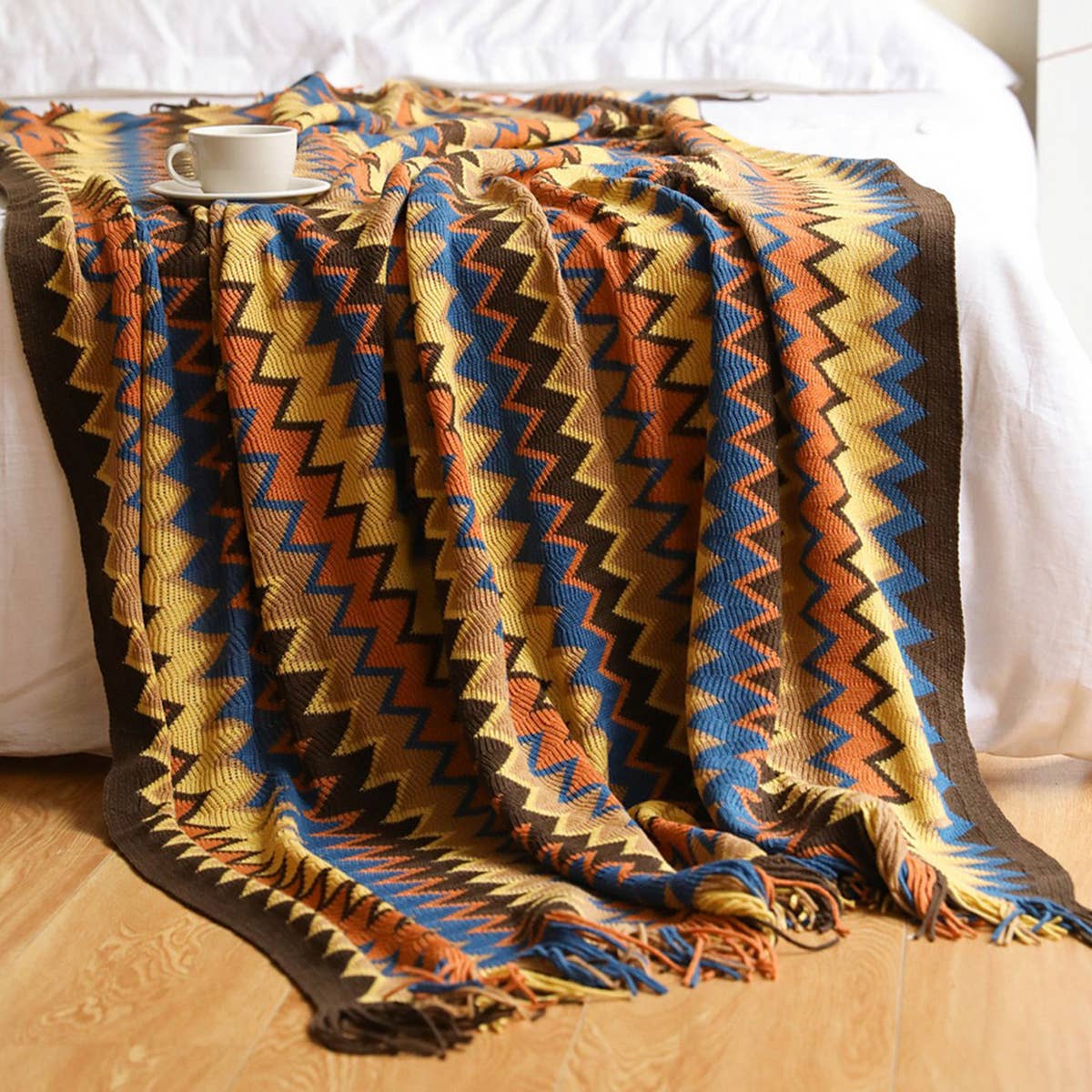 KNITTED STRIPED SOFA BLANKET BLANKET