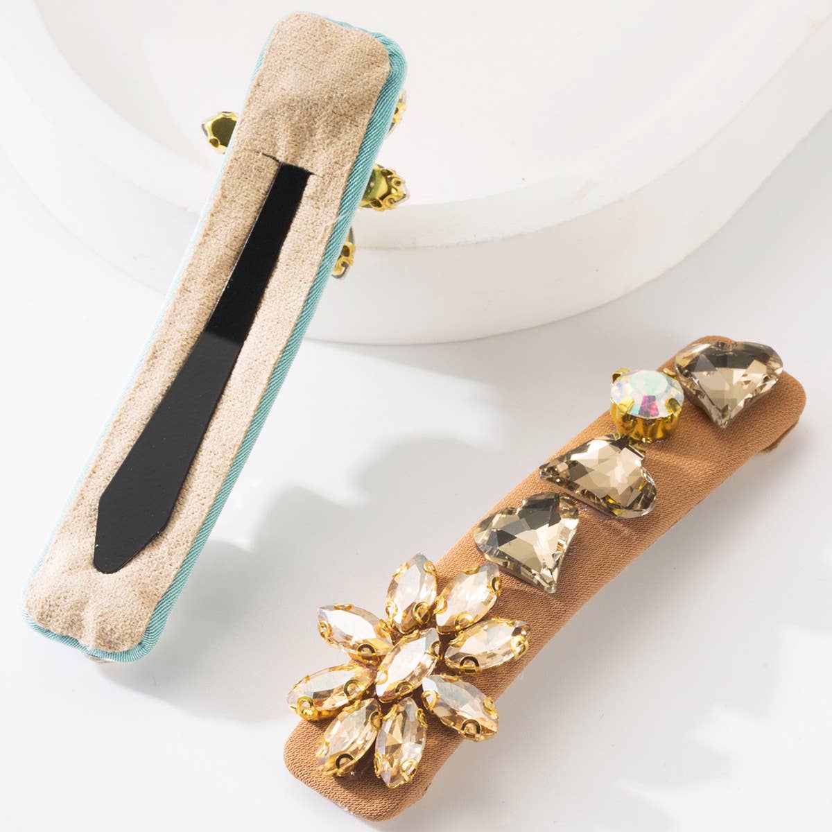 FASHIONABLE AND FRESH HEART DIAMOND SIDE HAIRPIN_CWAHA1768