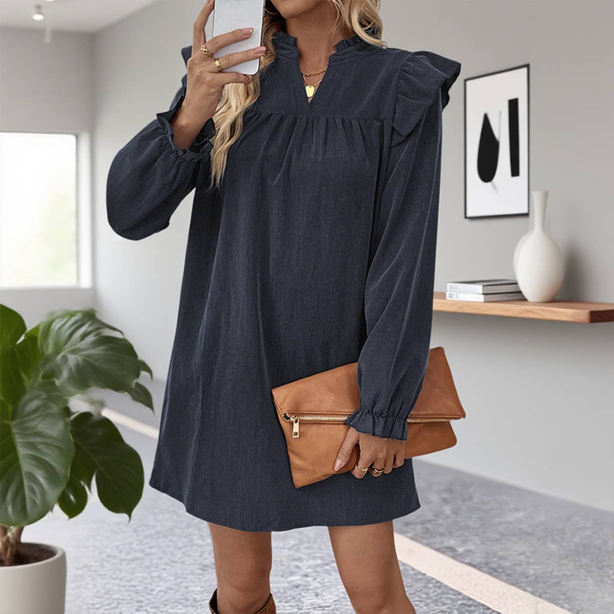 Solid-color ruffled loose stand-up collar dress