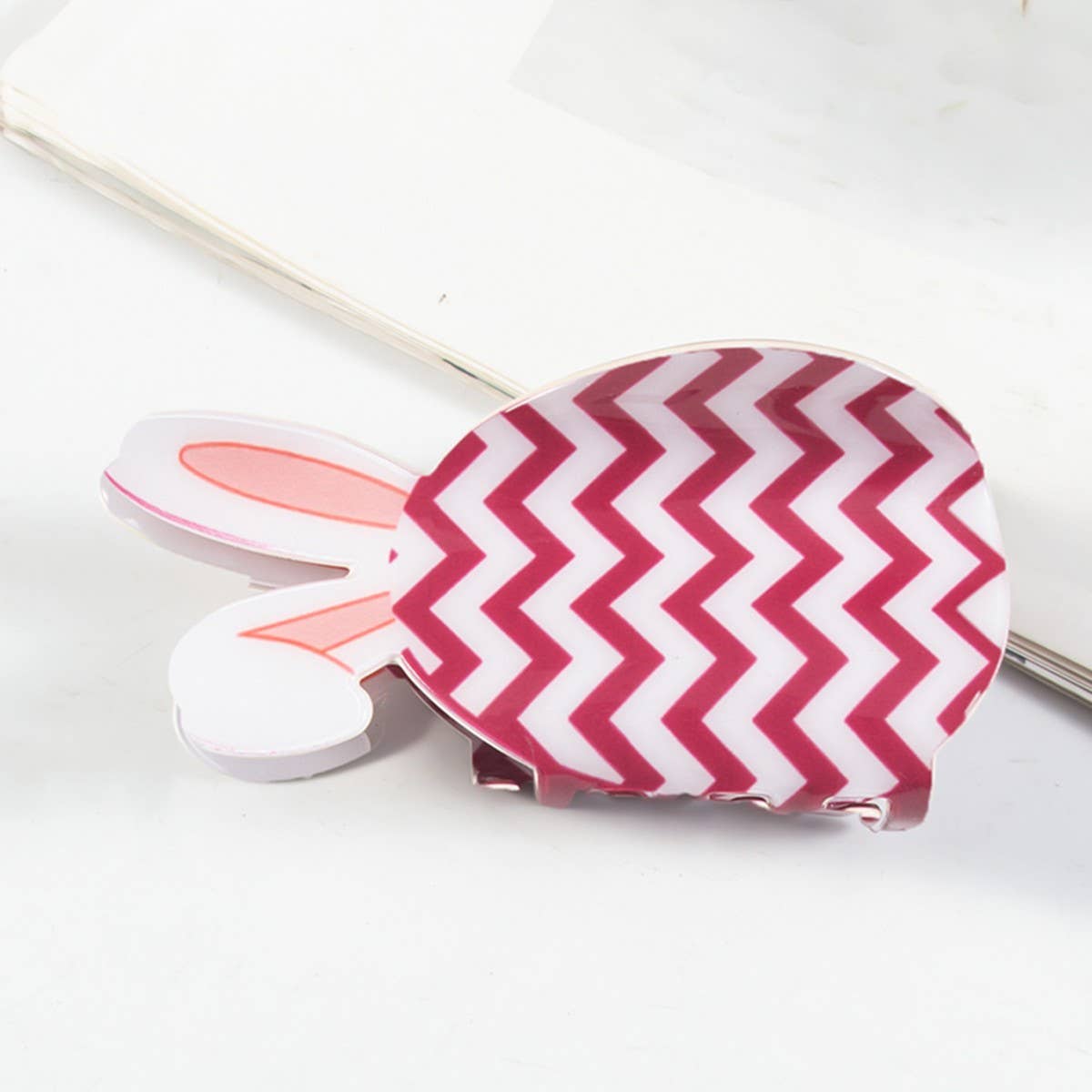 CWAHA1427_CARTOON RABBIT HAIR CLAW CLIP