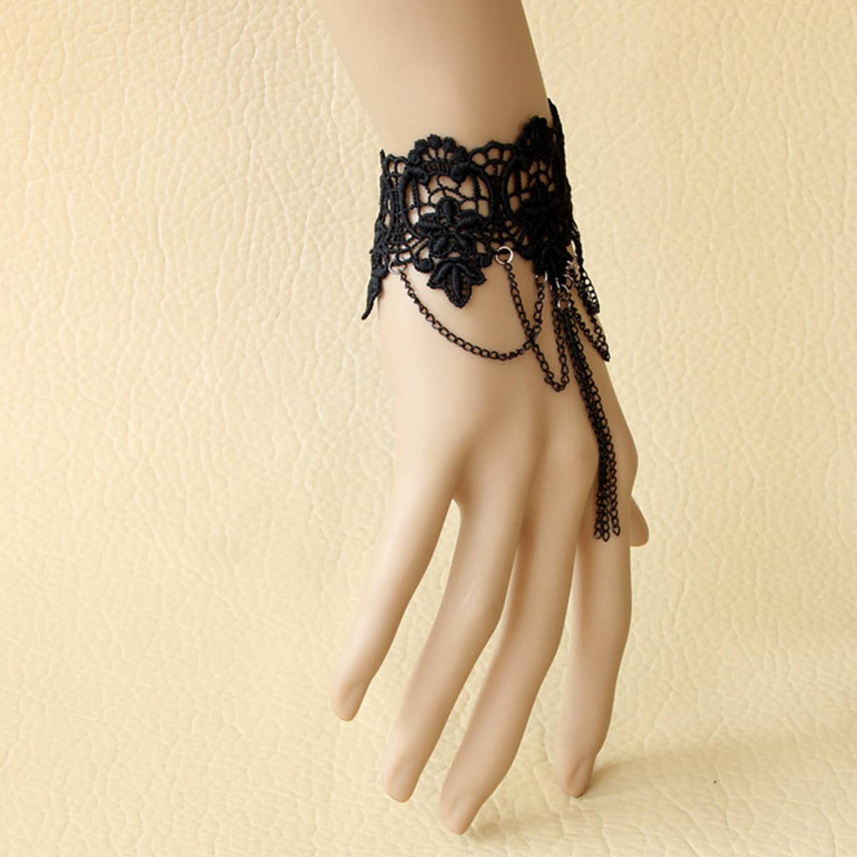 HALLOWEEN FASHION LACE BRACELET RETRO WRIST