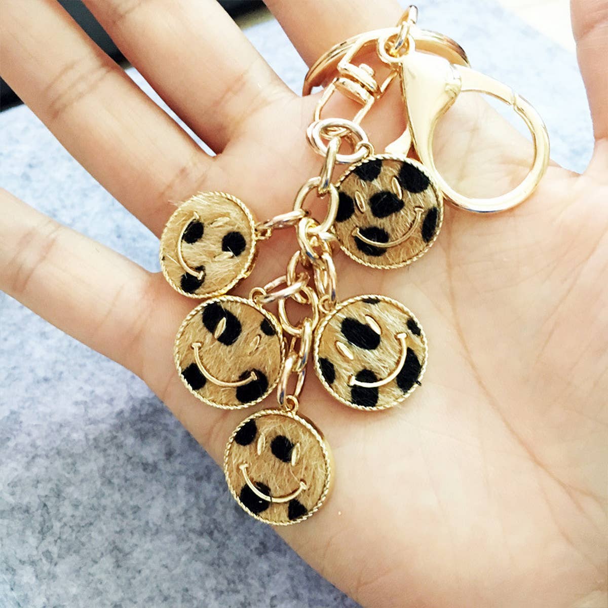 2024 NEW SMILEY FACE PENDANT KEYCHAIN_CWMM1321