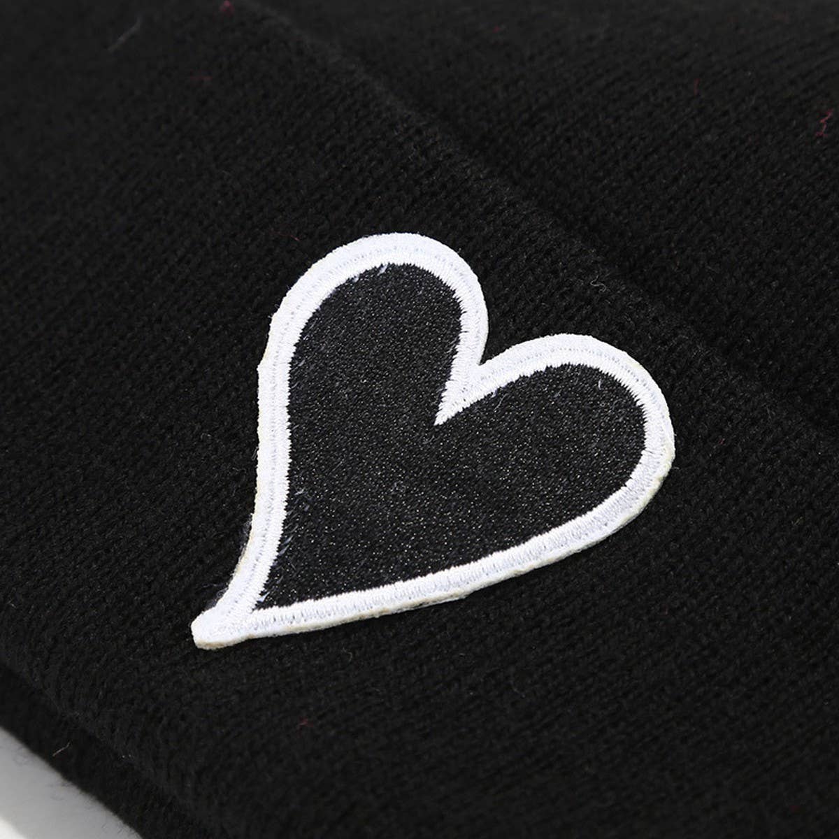 SIMPLE HEART PATCH PILE HAT KNITTED HAT_CWAH2085
