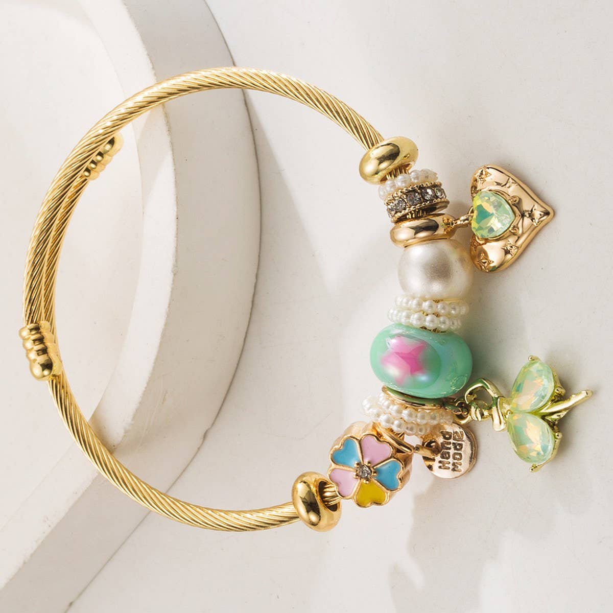 Stylish Stainless Steel Bracelet with Crystal Charms_CWMM860