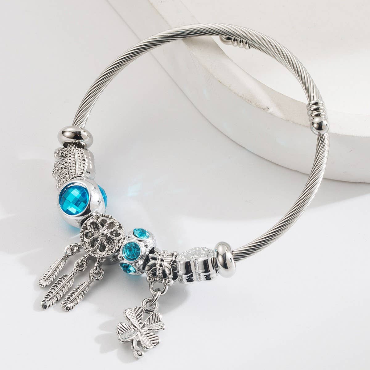 Trendy Hollow Clover & Heart Titanium Bracelet