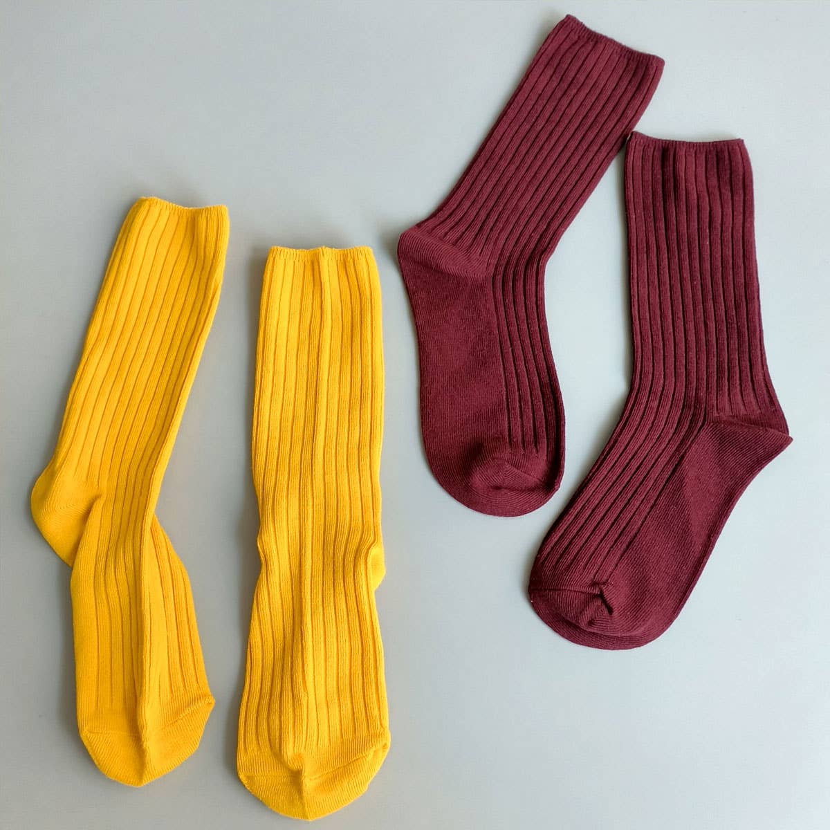 Solid Color Vertical Stripes Cotton Crew Socks_CWMS074