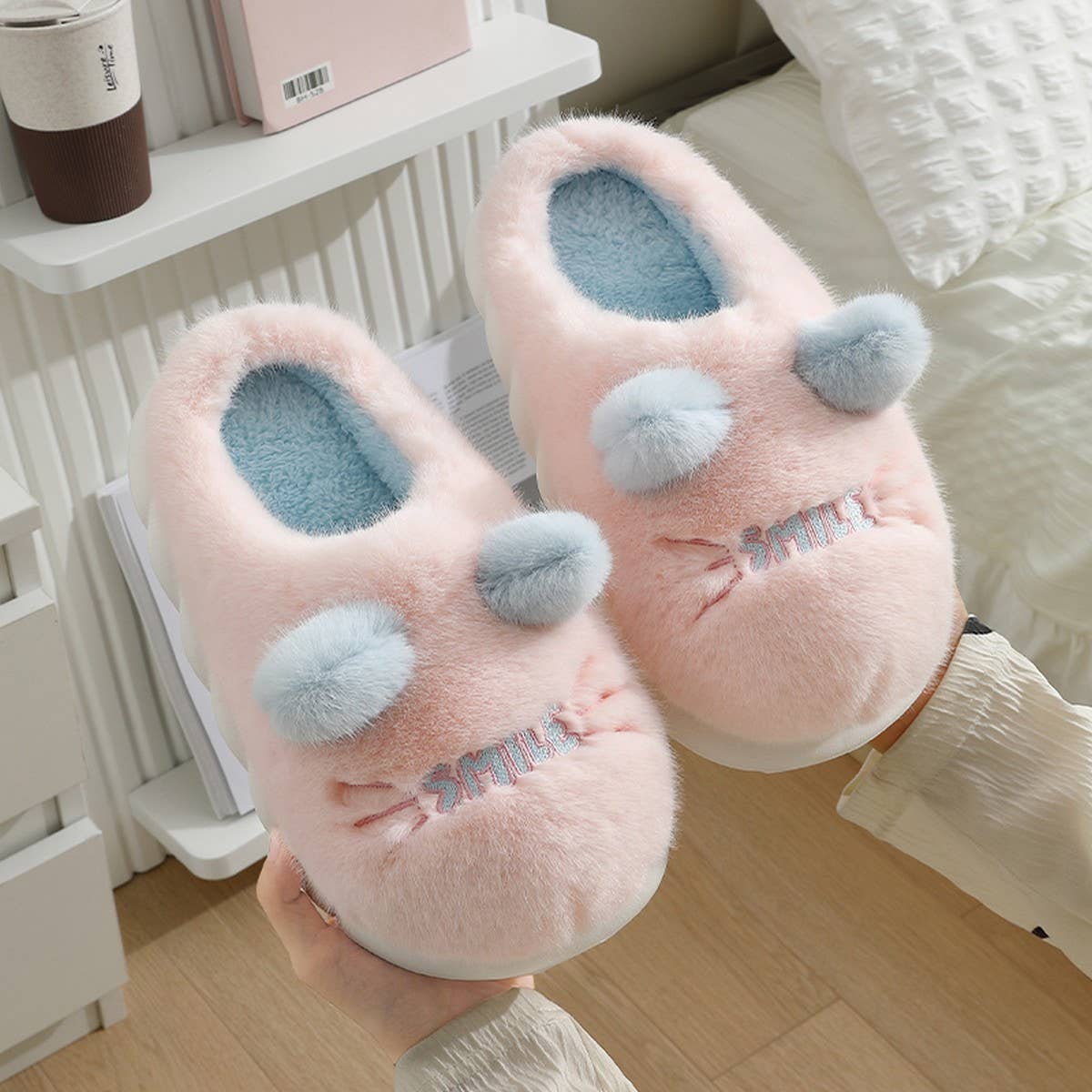 CUTE CAT ANIMAL WARM HOUSE SLIPPERS FUZZY SLIPPER