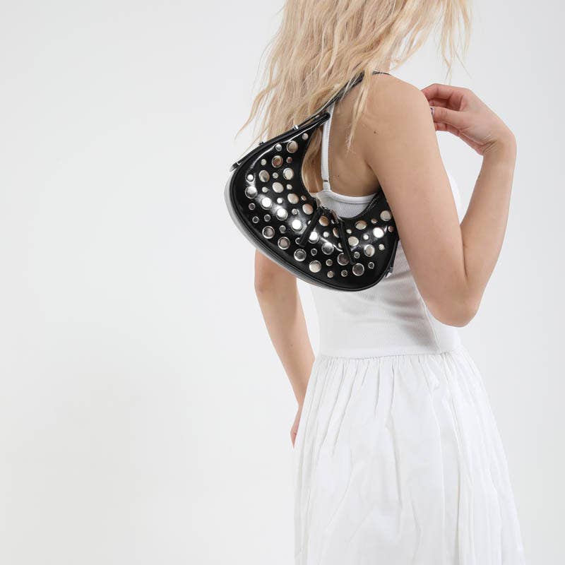 Rivet fashionable casual single-shoulder bag