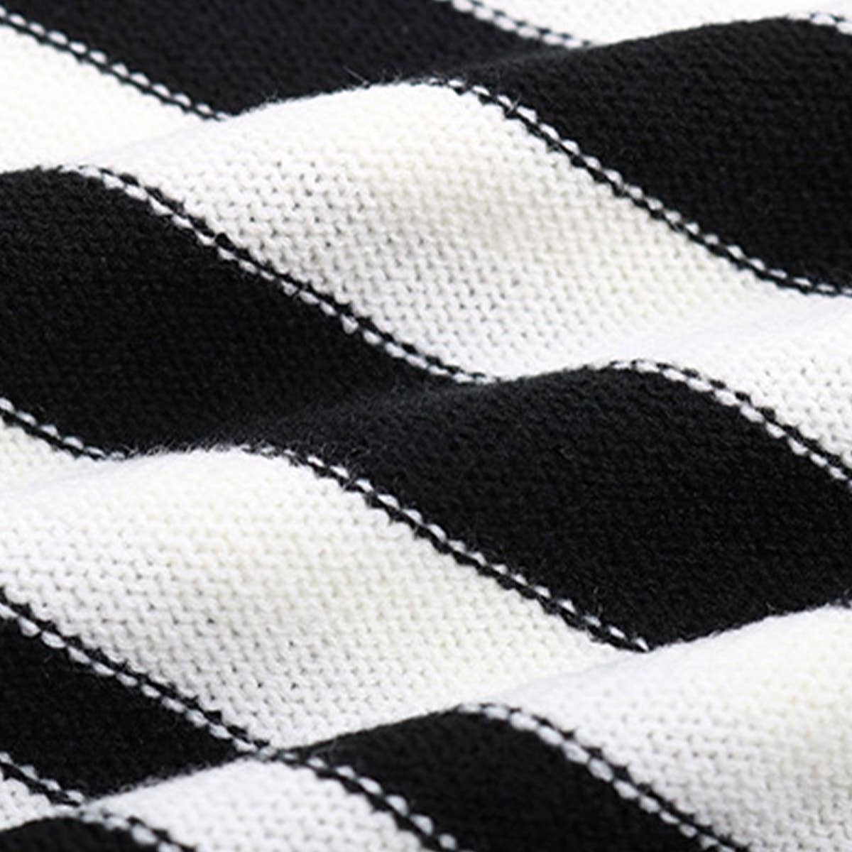 KNIT STRIPED CREW NECK SWEATER BASE