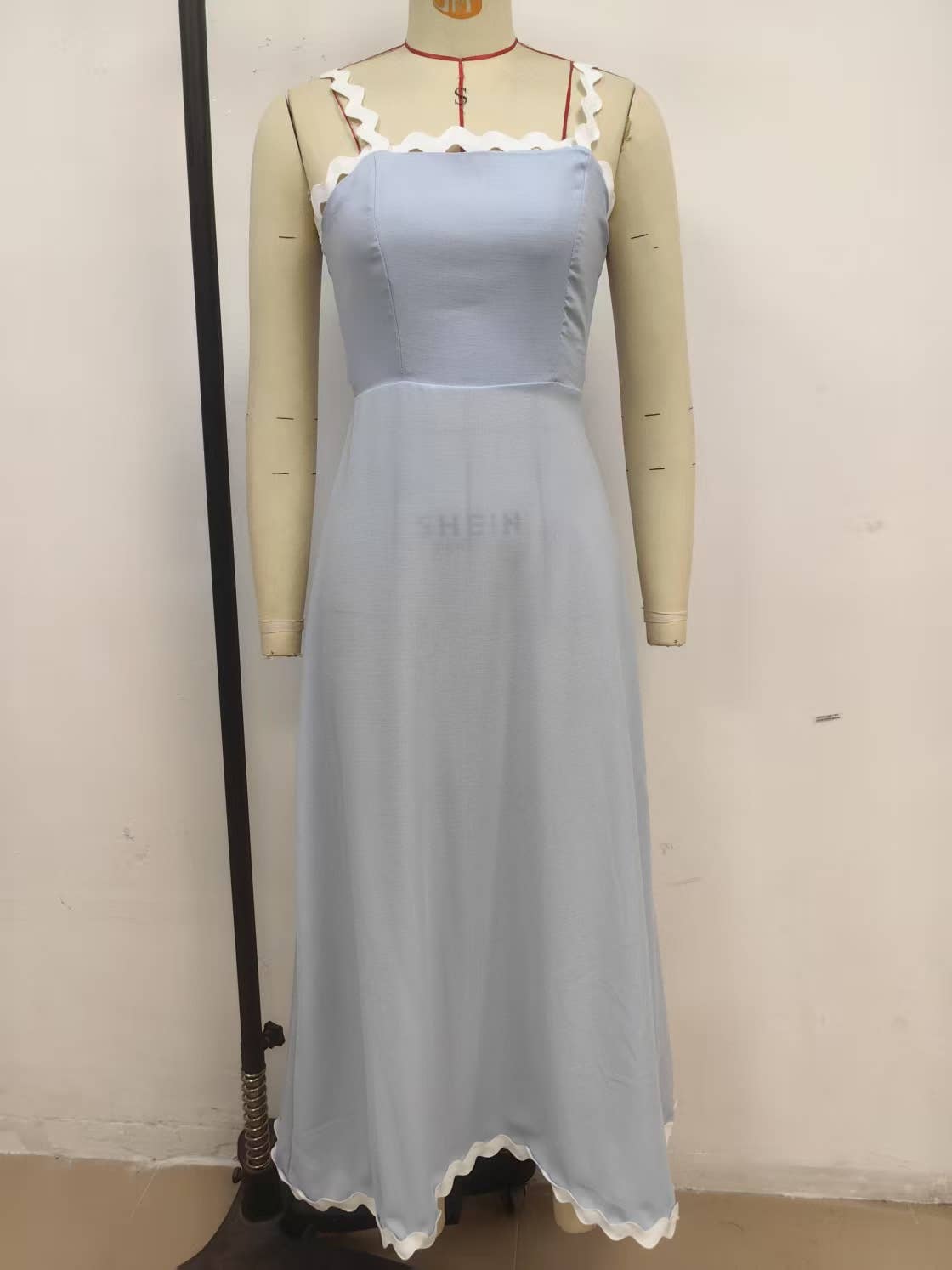 Retro lace solid-color elegant long dress