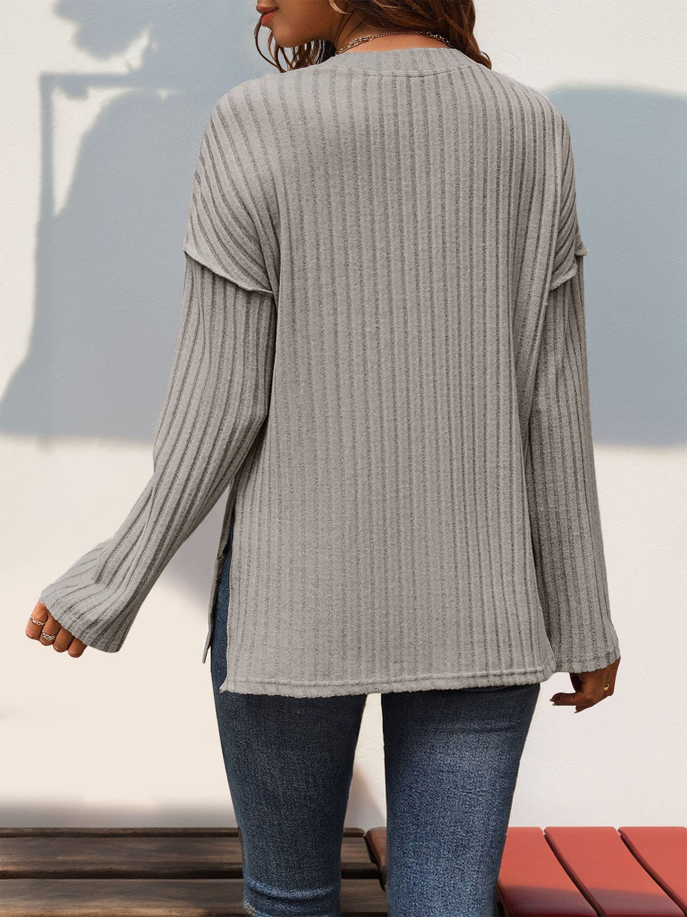 Solid-color button round-neck striped T-shirt