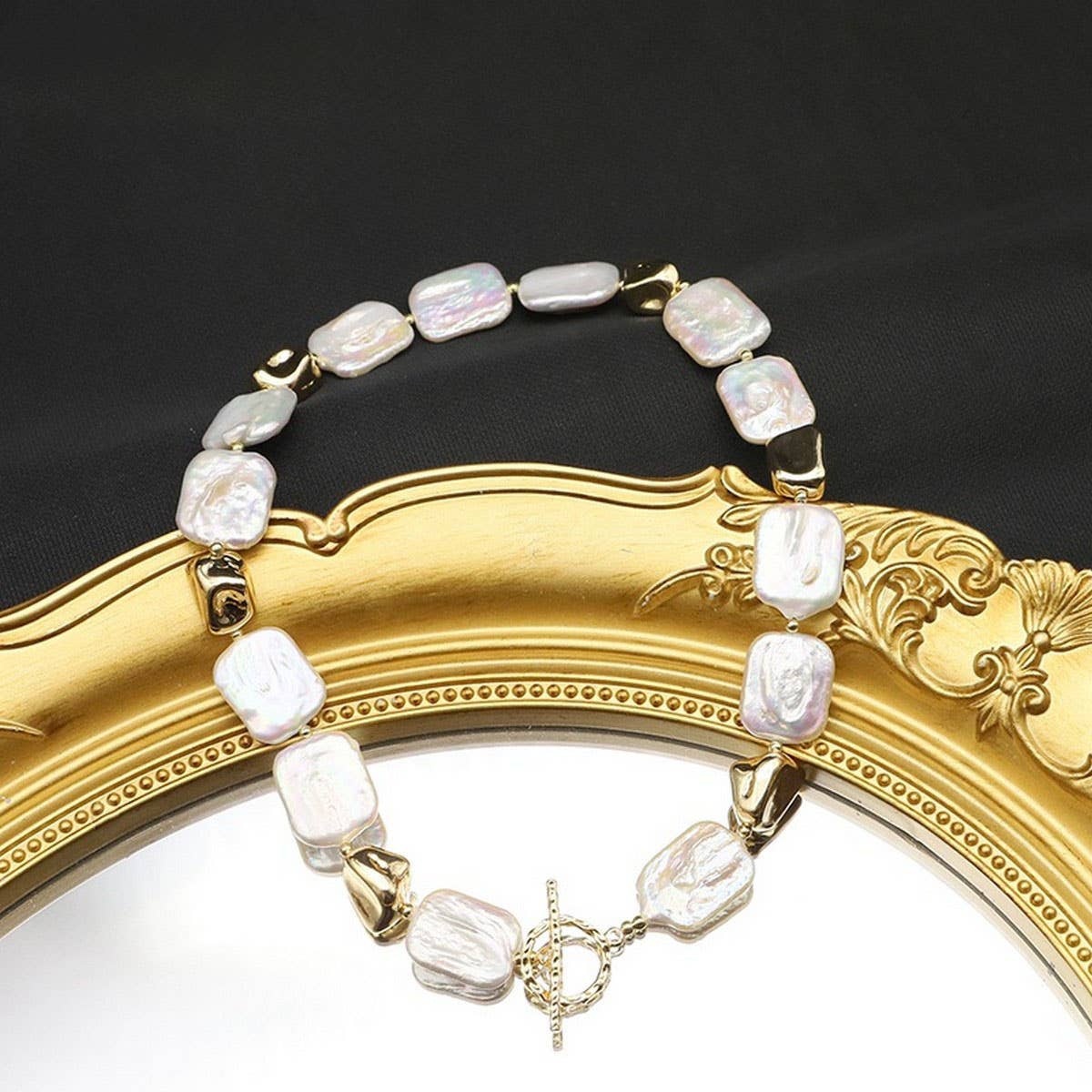 VERSATILE HIGH-END NATURAL PEARL NECKLACE