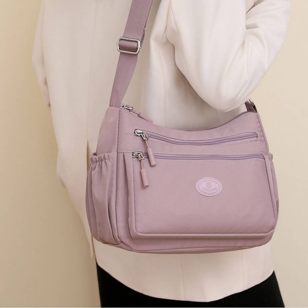 SIMPLE CASUAL COMMUTER SHOULDER MESSENGER BAG_CWAB3503