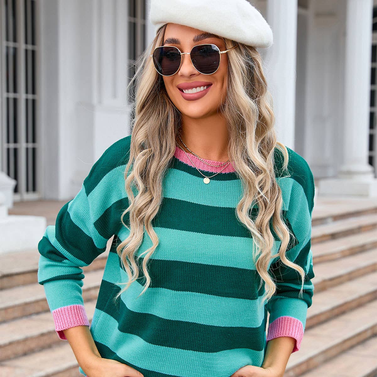 Crew-Neck Striped Pullover In Contrasting Colors_Cwoswl3290