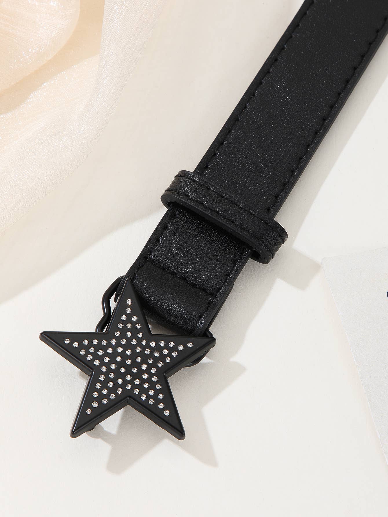 Simple and versatile star-buttoned trendy belt
