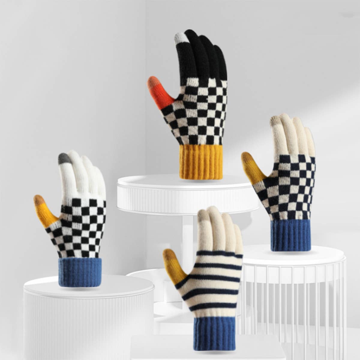 WARM AND WINDPROOF THICK STRIPED KNITTED GLOVES_CWAG0035