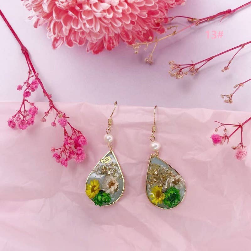 Geometric natural real dried flower earrings