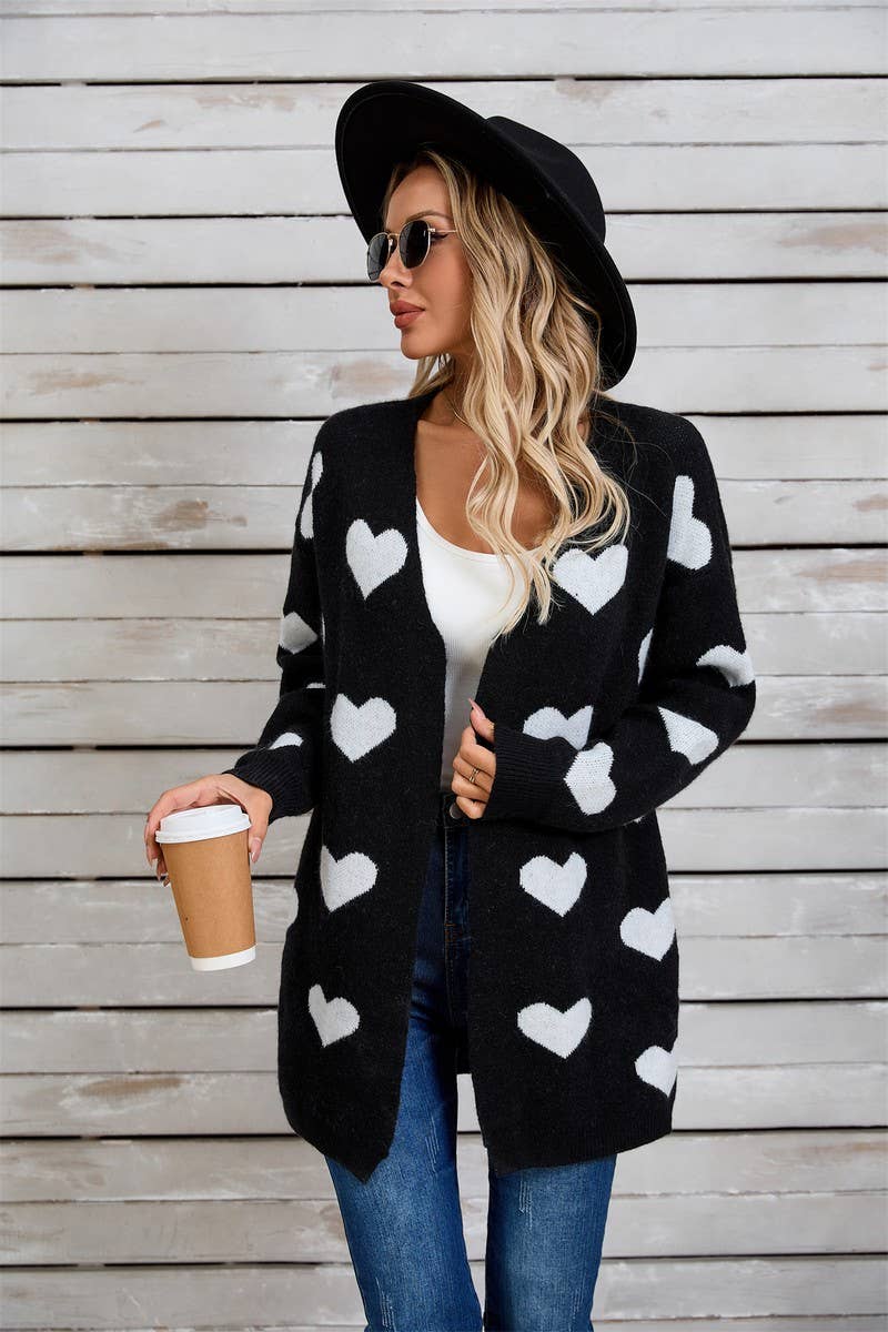 CWOCAL1801_KNITTED VALENTINE'S DAY LARGE HEART SWEATER