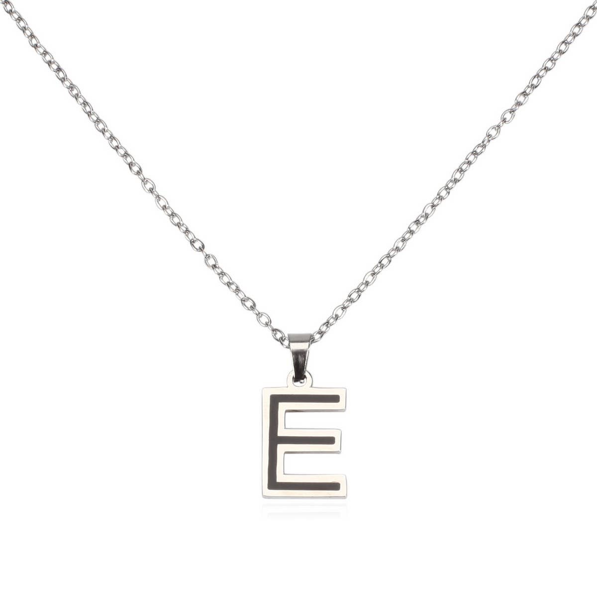 CWAJE05716_STAINLESS STEEL ALPHABET LETTER PENDANT NECKLACE