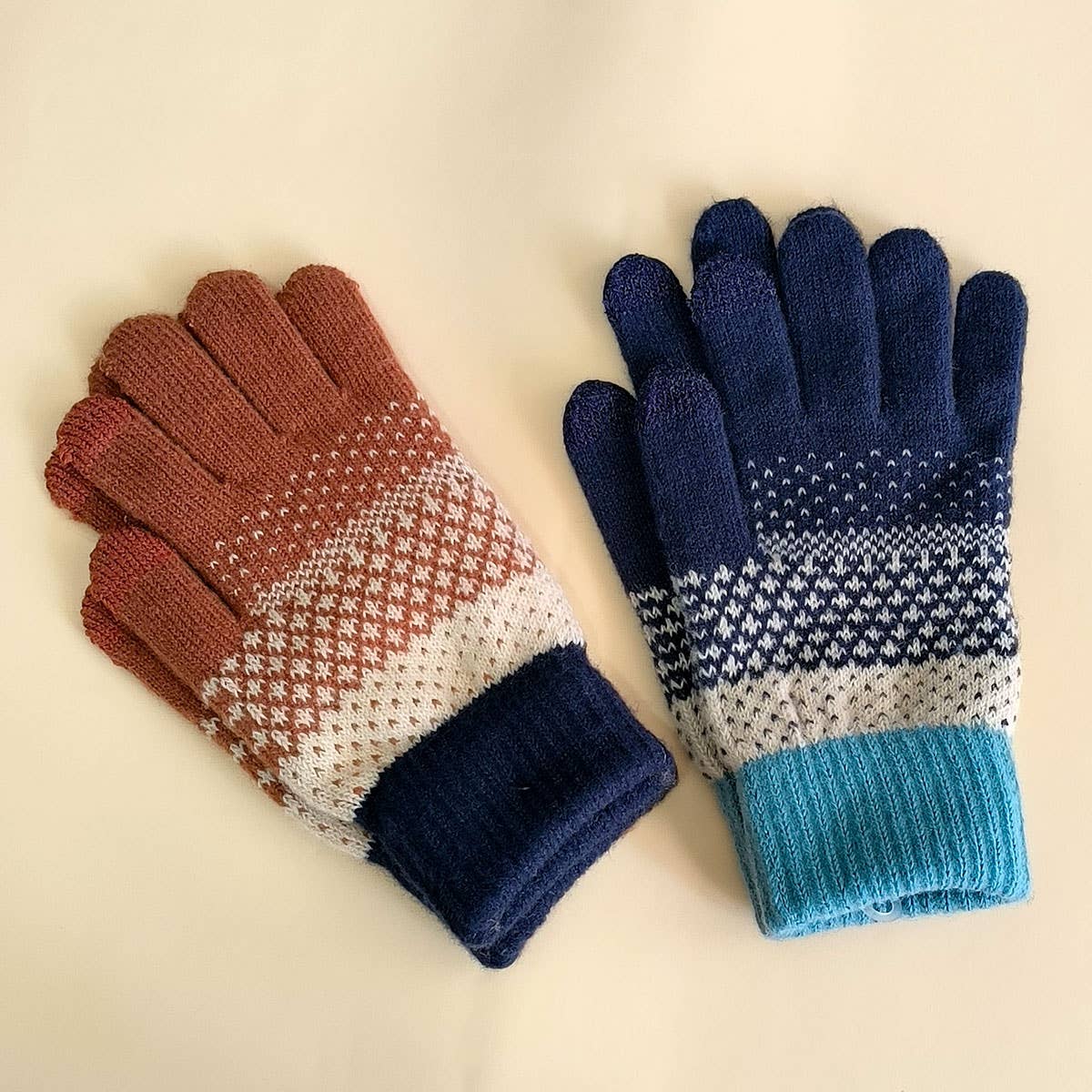Wholesale Knit Touchscreen Gloves, Warm & Unisex_CWAG0023