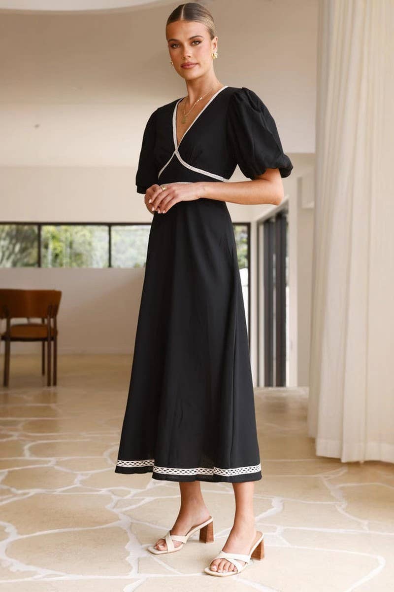CWDMD5666_V-NECK SOLID LACE PUFF SLEEVE WAIST MAXI DRESS