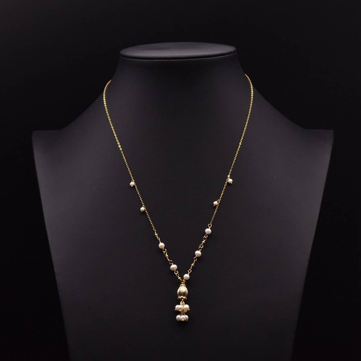 WOMEN'S ALL-MATCH TULIP PENDANT SWEATER NECKLACE