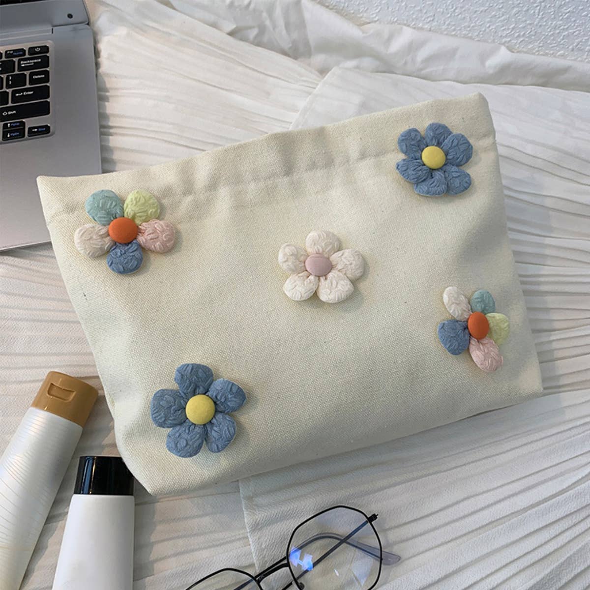 NEW DAISY STAMEN LARGE CAPACITY COSMETIC BAG_CWAB2128
