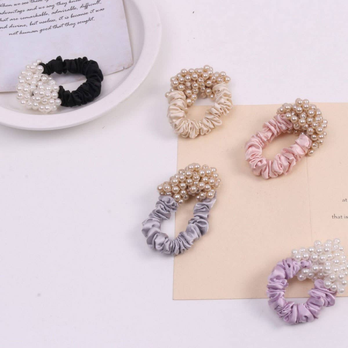 New Simple Pearl Scrunchie Cute Fresh Hair Tie