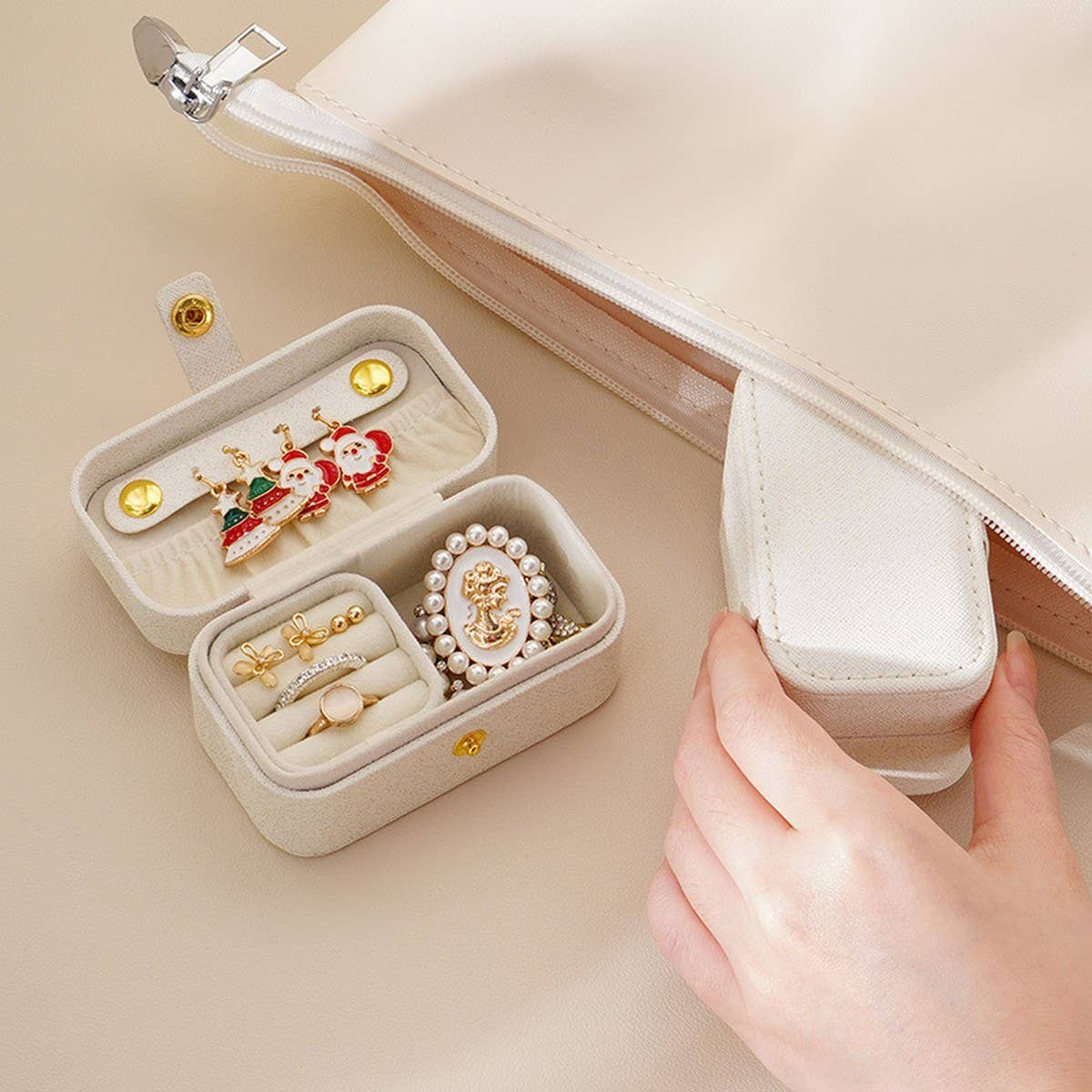 MINI SOLID COLOR JEWELRY STORAGE BOX