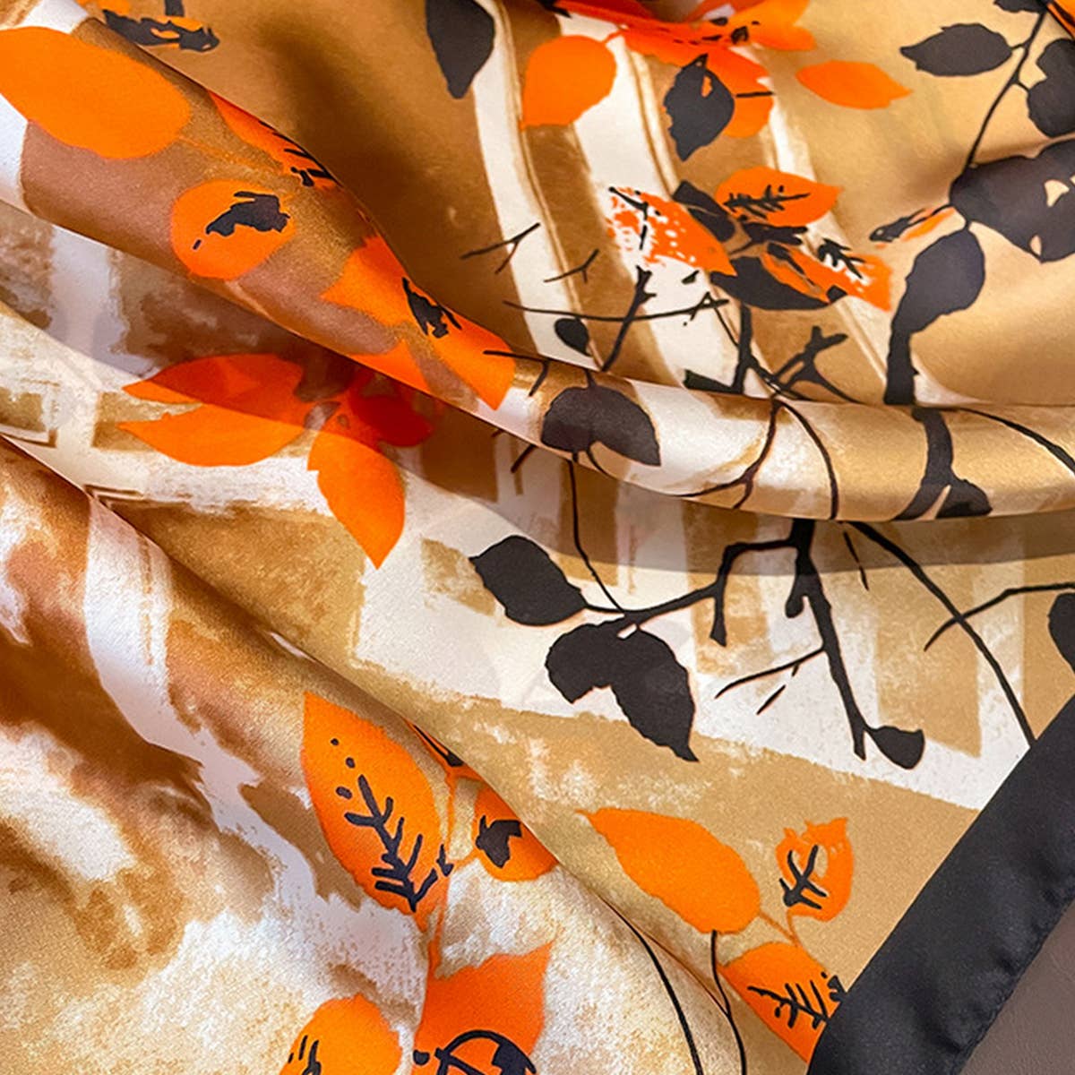 WOMEN FASHIONABLE SILK SCARF