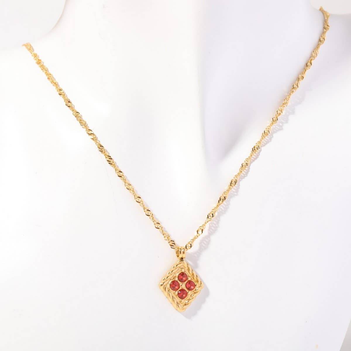 STAINLESS STEEL DECEMBER BIRTHSTONE NECKLACE_CWMM3920