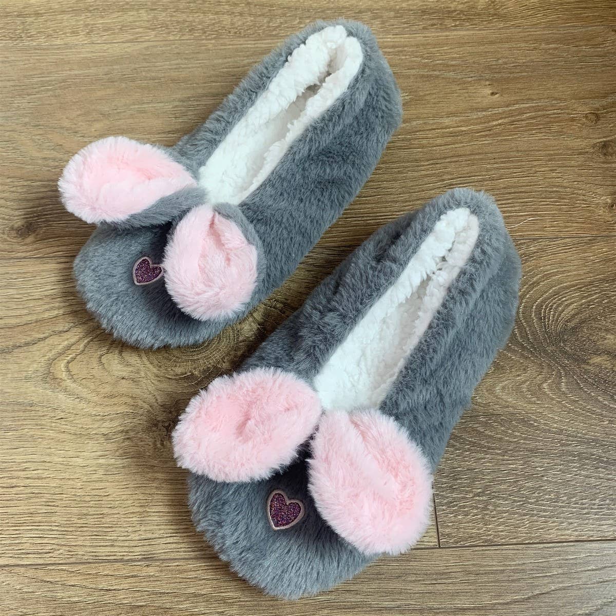 CUTE CARTOON RABBIT HEELED NON-SLIP FLOOR SOCKS