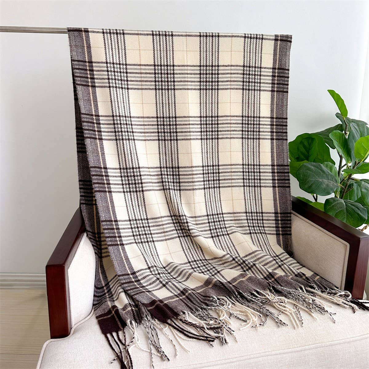 Cozy Plaid Tassel Scarf Fall Winter Wrap for Women