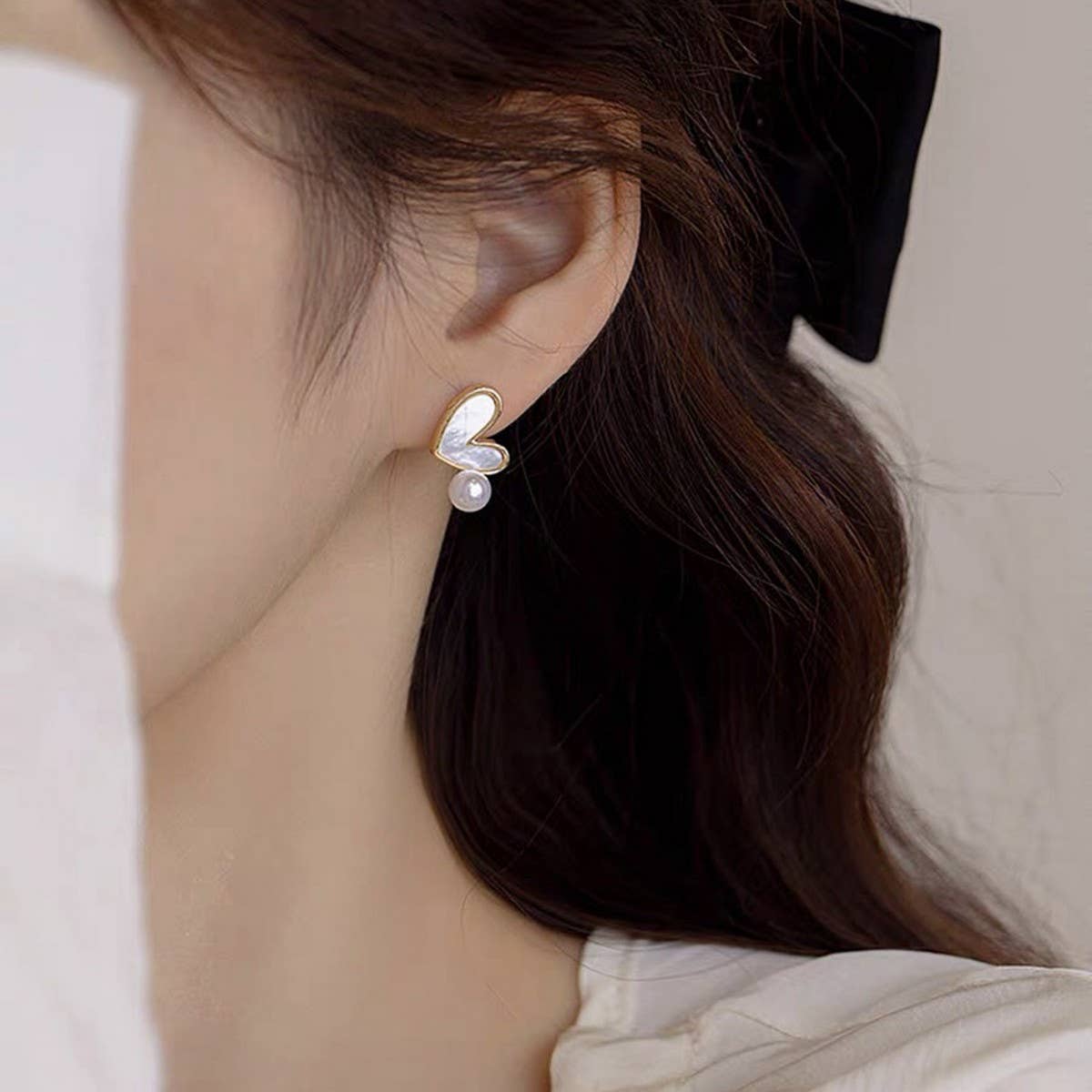 VALENTINE'S DAY SIMPLE HEART SHELL PEARL EARRINGS