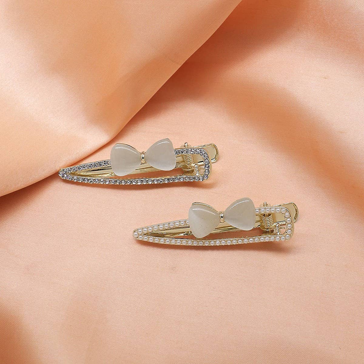 CAT'S EYE STONE BOW HAIRPIN SIDE BANGS CLIP_CWAHA4710