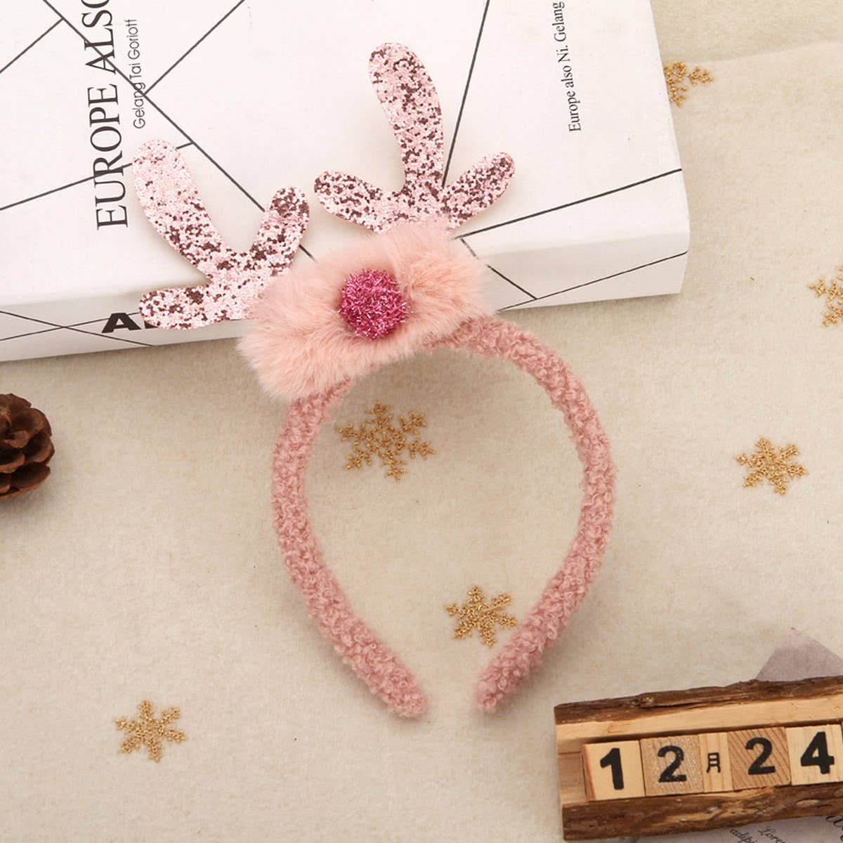 CHRISTMAS COLORFUL DEER ANTLER PLUSH NOSE HAIRPIN