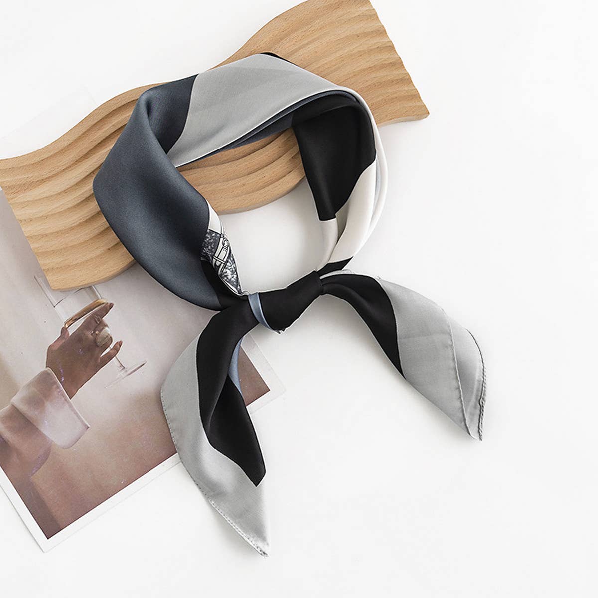 SIMPLE COLOR BLOCK PRINTED SCARF AND SQUARE SCARF_CWASC0499