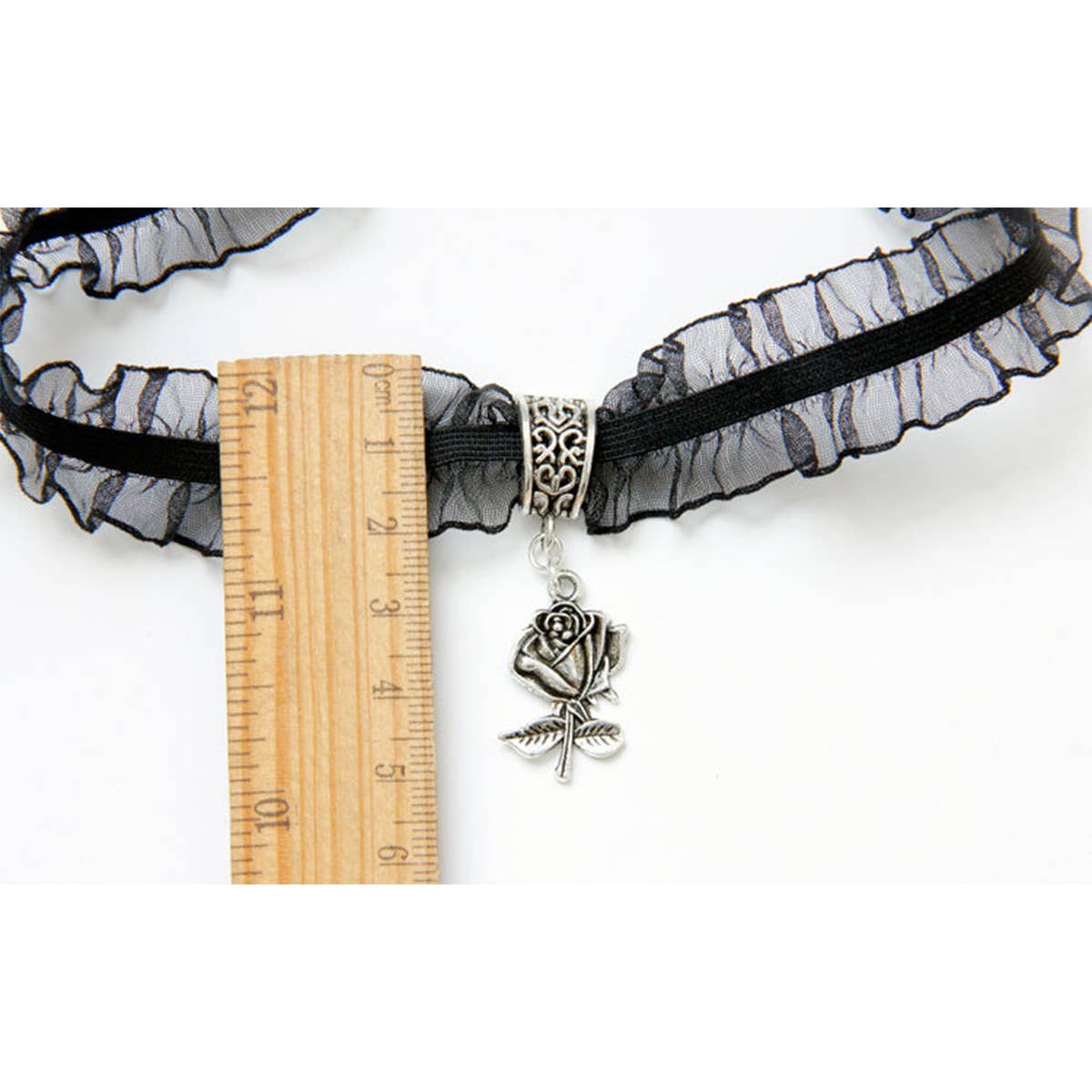 HALLOWEEN LACE ROSE PENDANT SHORT CLAVICLE CHAIN