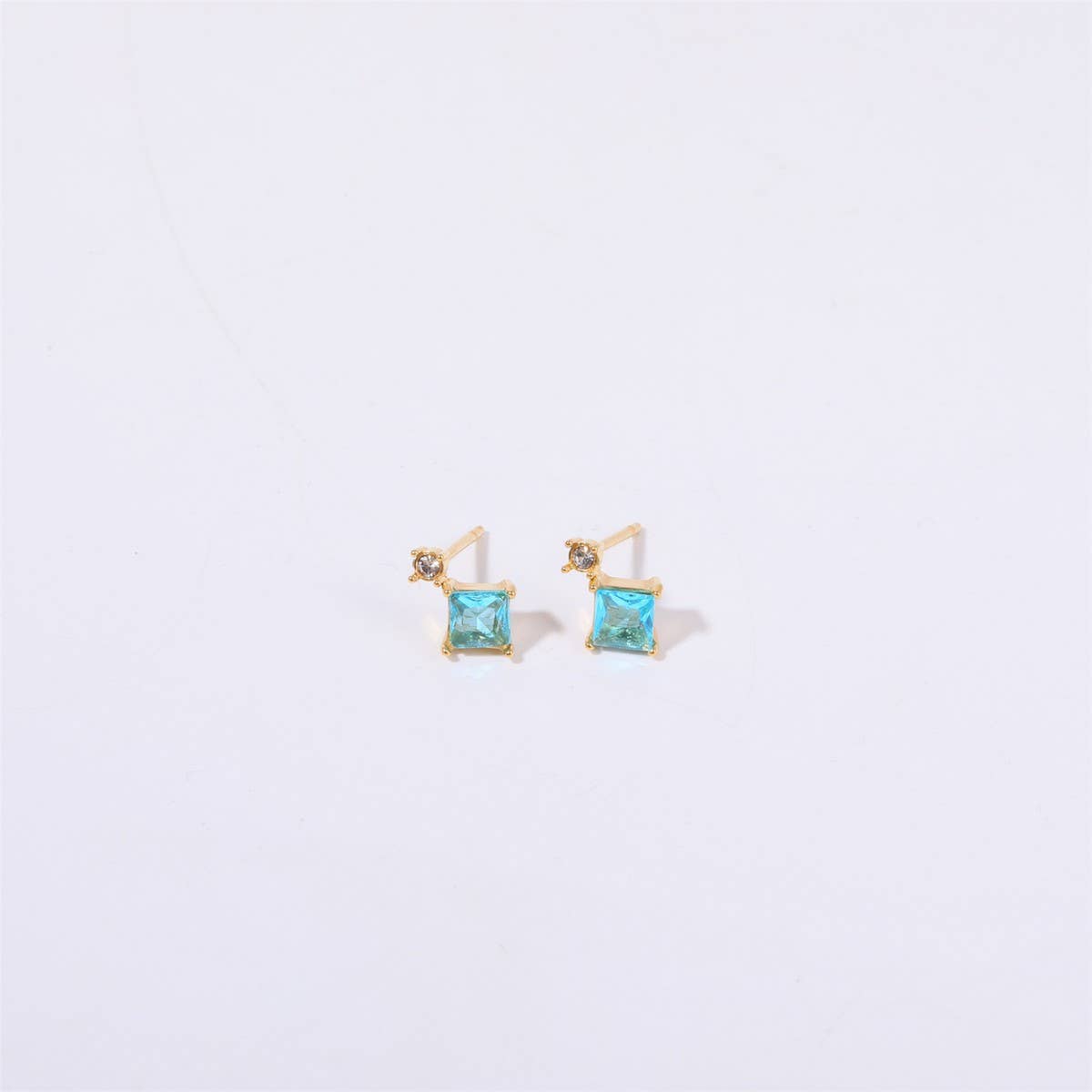 Simple opal zircon small bone stud earrings_CWMM5717
