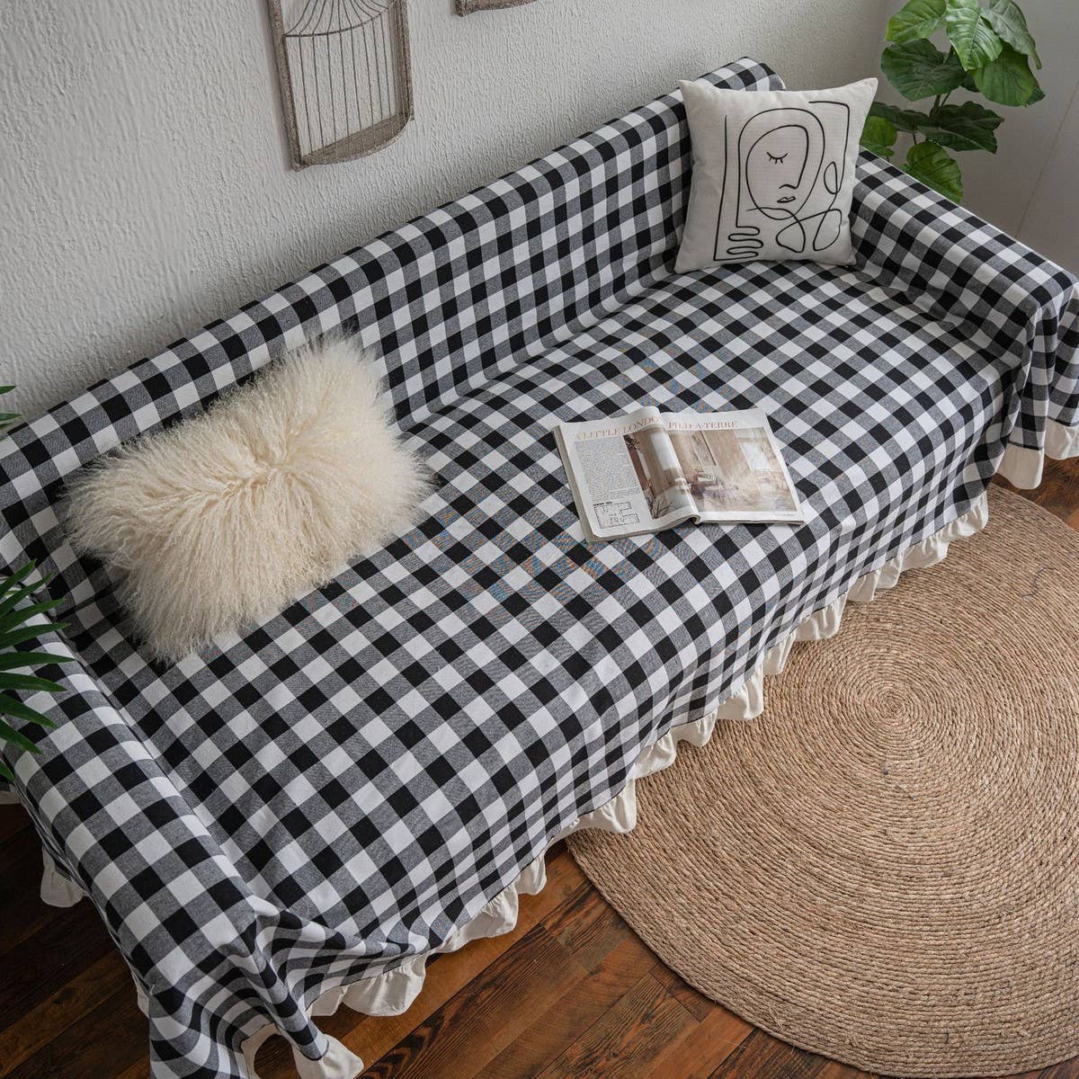 MULTIFUNCTIONAL RETRO SOFA THROW