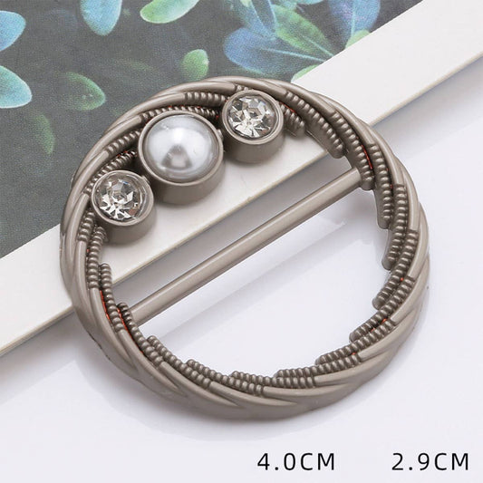 METAL PEARL AND DIAMOND CORNER BUTTON SCARF RING