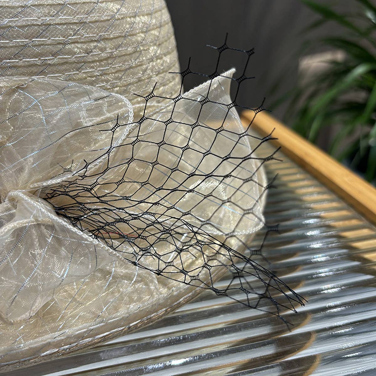 FASHIONABLE CURLED MESH FLOWER BUCKET HAT_CWAH1211