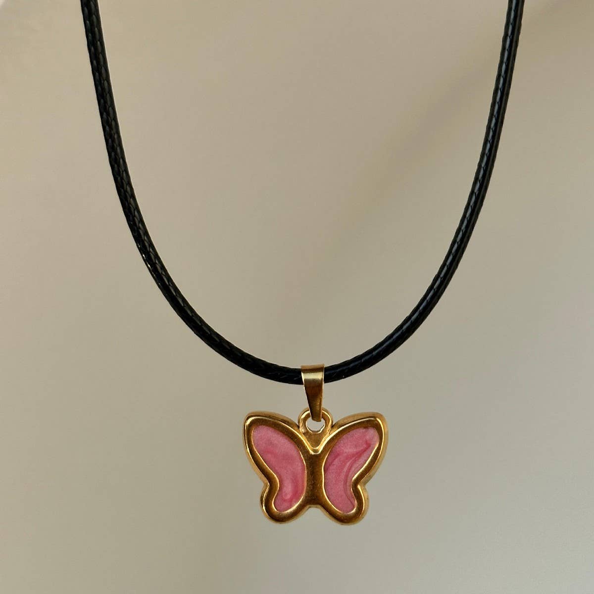 Colorful Retro 3D Butterfly Pendant Necklace