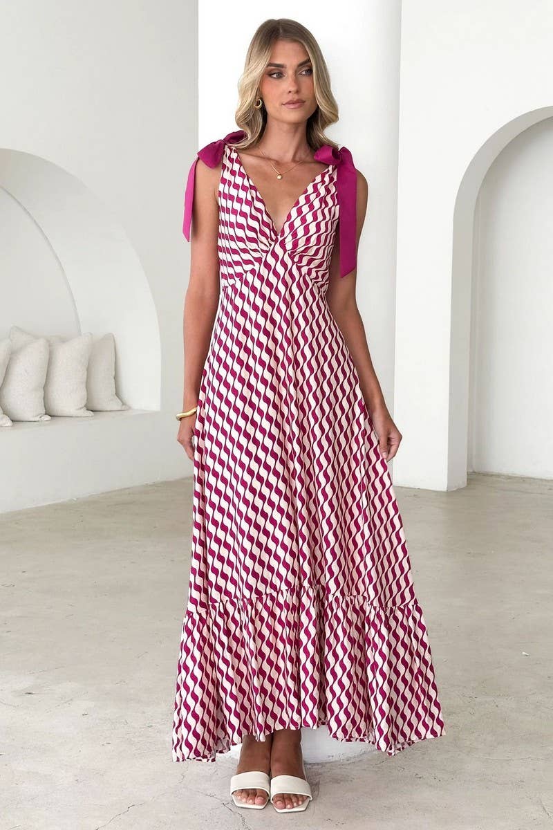 CWDMD5219_TIE-BACK V-NECK SLEEVELESS FLORAL MAXI DRESS